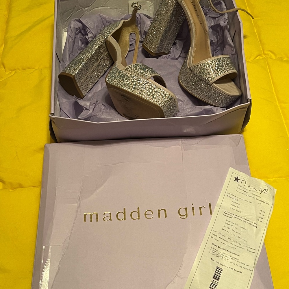 Madden Girl Silver heels, size 7, 4” block heels